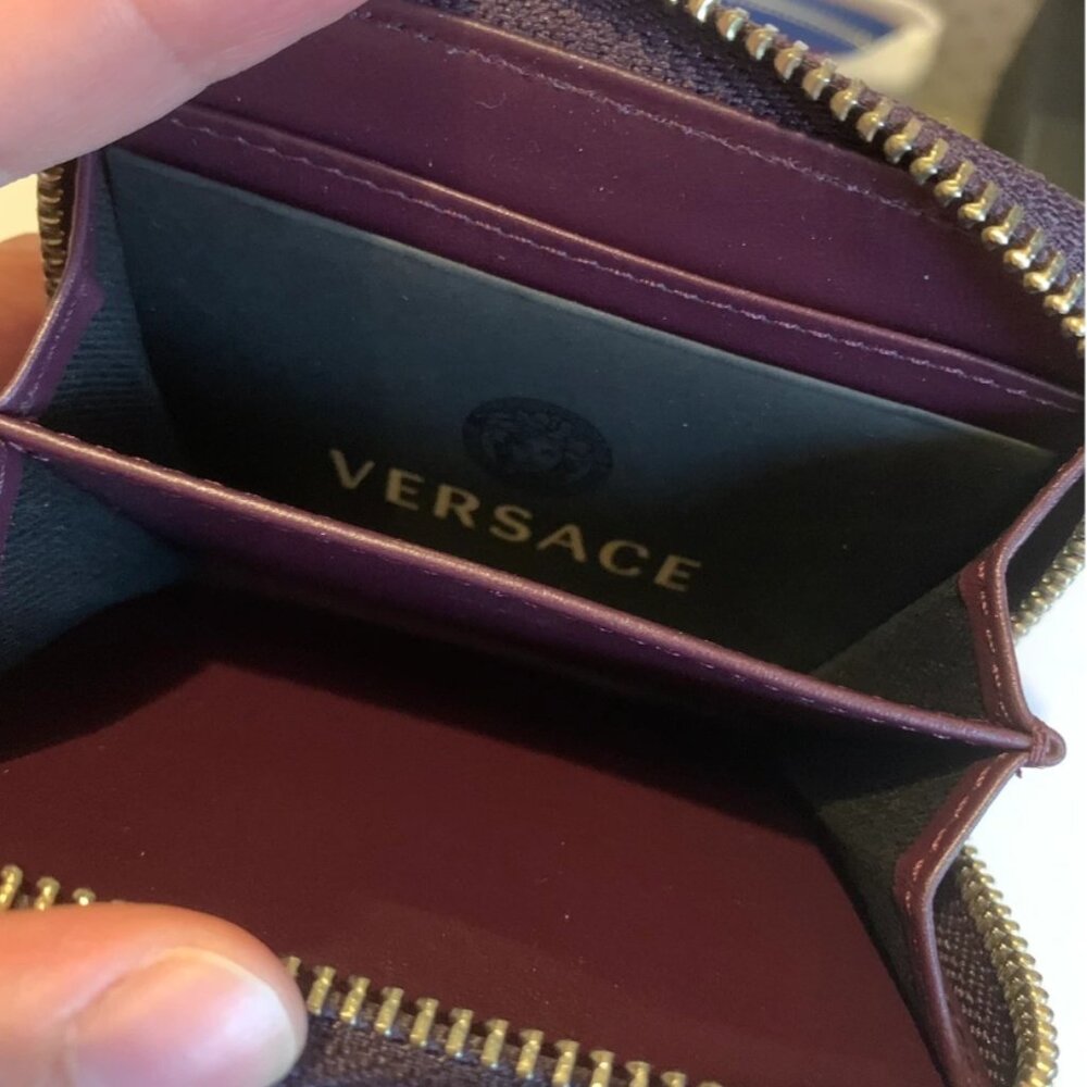 Versace Burgundy Medusa Zip Wallet - Picture 4 of 7